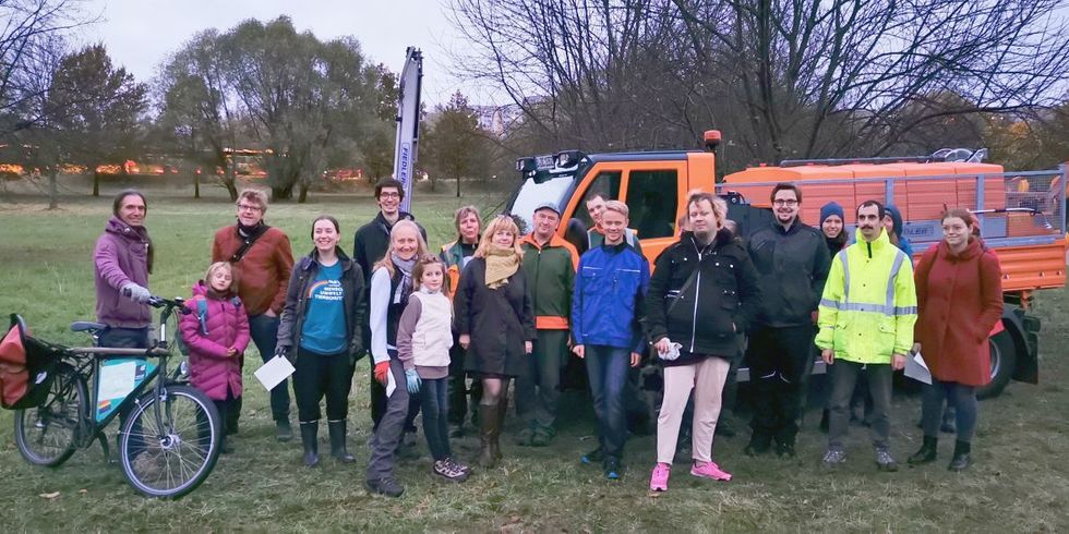 Umsetzung des Klimaaktionspakets - Die große Gruppe der Helferinnen und Helfer