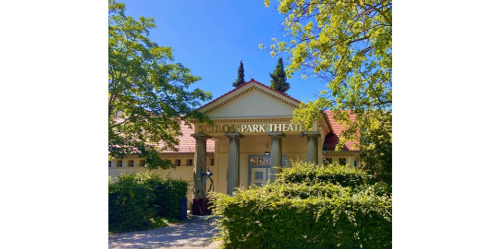 Schlosspark Theater