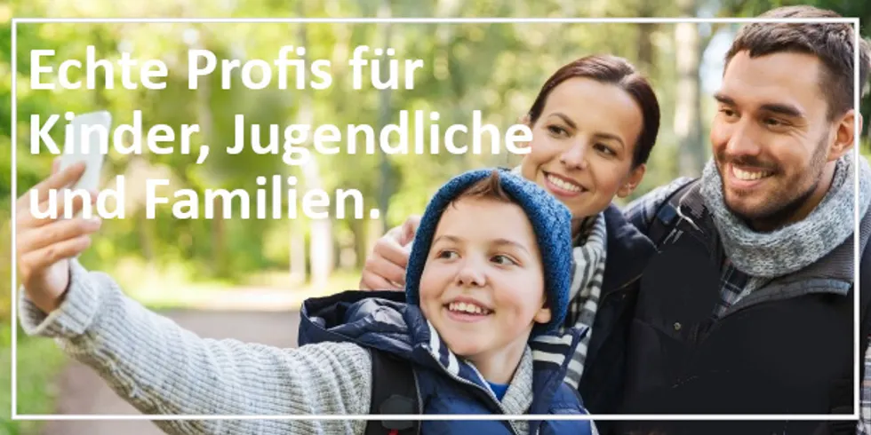 Eine Familie macht ein Selfie