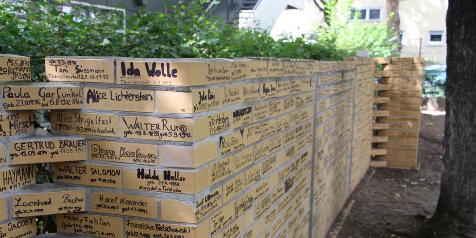 Gedenkmauer