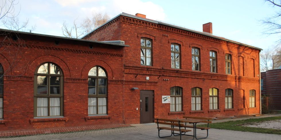 Jugendfreizeithaus Bungalow von außen