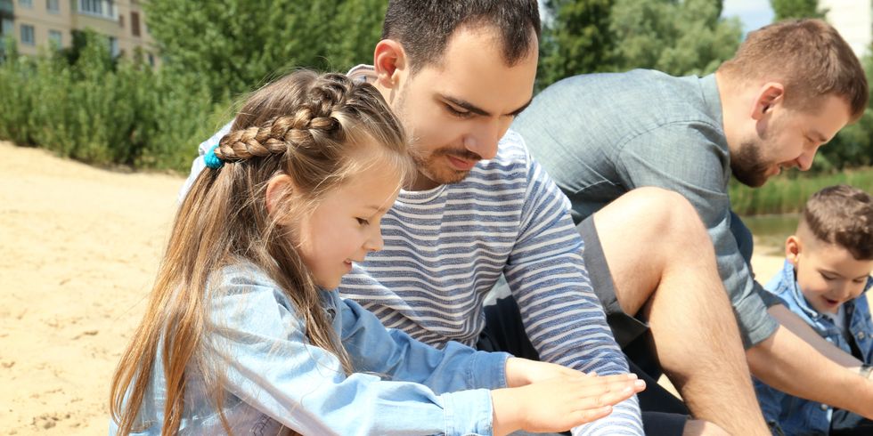 Gleichgeschlechtliches Paar mit Kindern