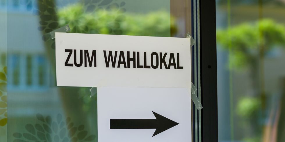 Schild Wahllokal