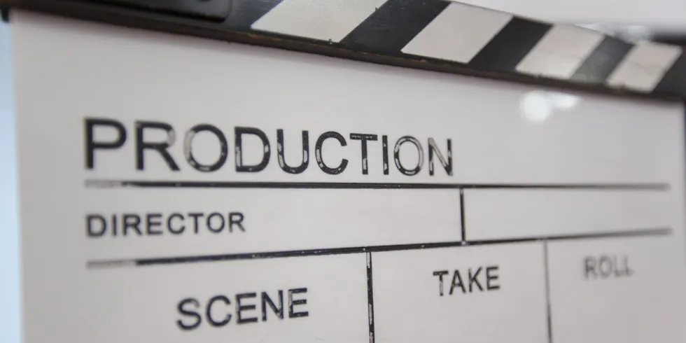 Filmklappe mit Beschriftung