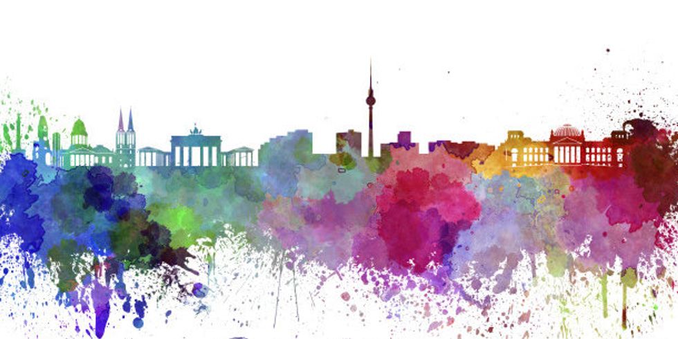 Skyline von Berlin in bunten Aquarellfarben