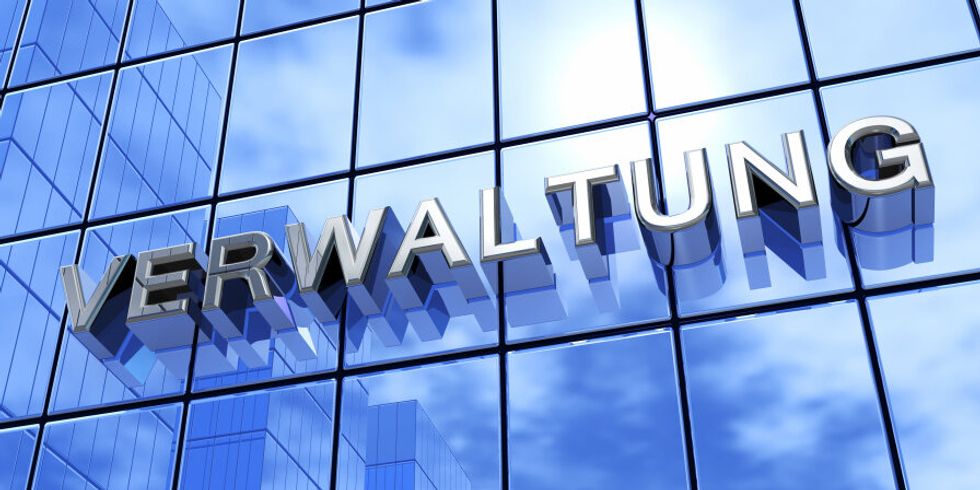 Blaue Fassade - Verwaltung
