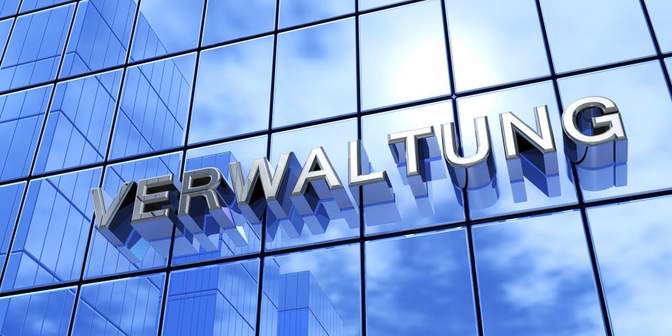 Blaue Fassade - Verwaltung
