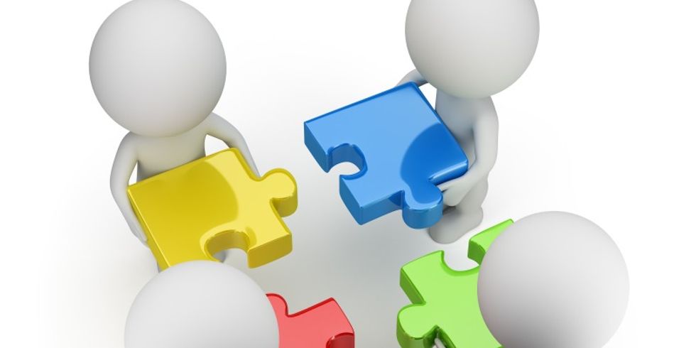 3d small people - team with the puzzles