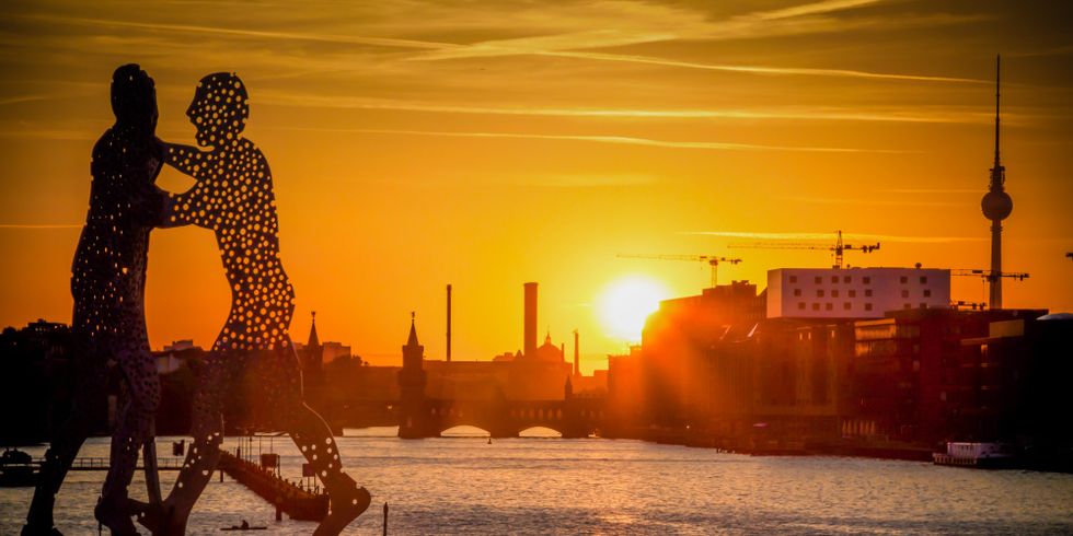 Blick zur Oberbaumbrücke (Molecule Man)