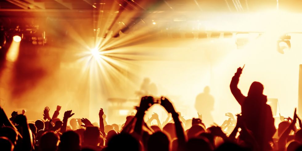 Blick für Menschenmasse beim Konzert