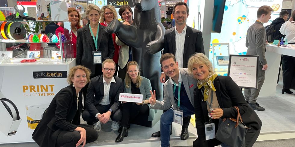 Gruppenbild auf der formnext