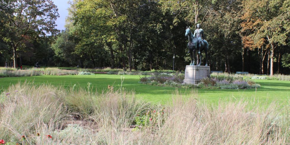 Floraplatz im Großen Tiergarten nach der denkmalgerechten Wiederherstellung 2023