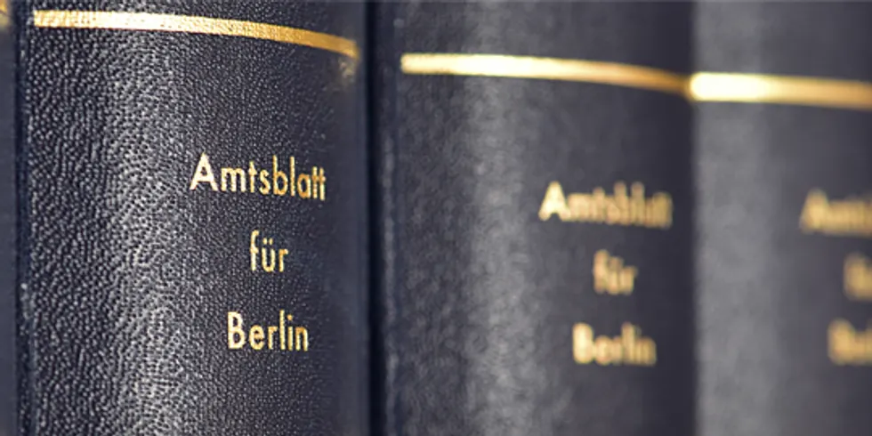 Buchrücken mit Aufdruck Amtsblatt für Berlin