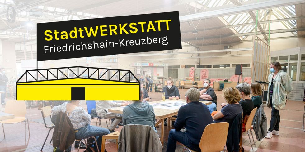 Blick in ie StadtWerkstatt mit StadtWERKSTATT Logo 2023