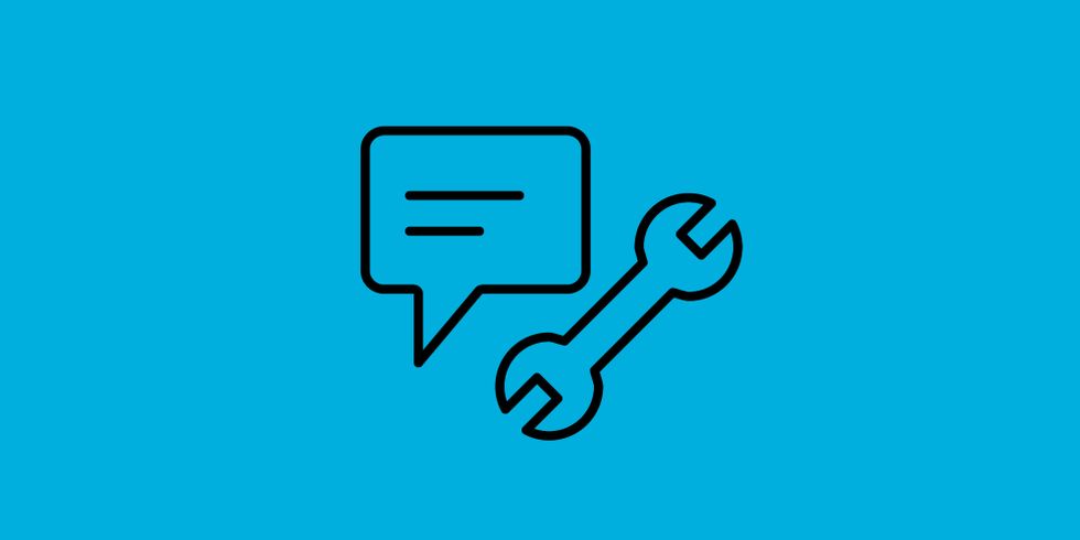 Dialogblase und Werkzeug-Icon symbolisieren Service Berufliche Bildung