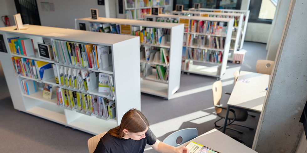 Pädagogische Bibliothek