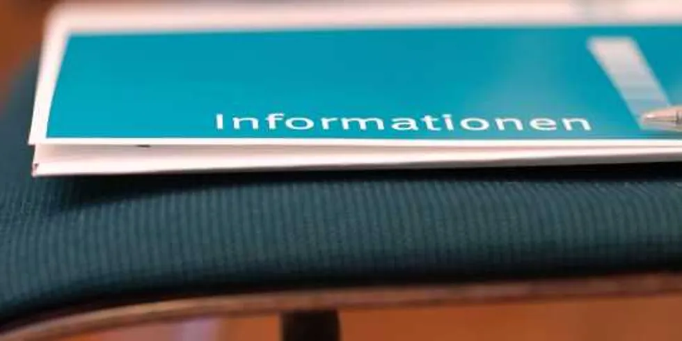 Informationen auf dem Stuhl
