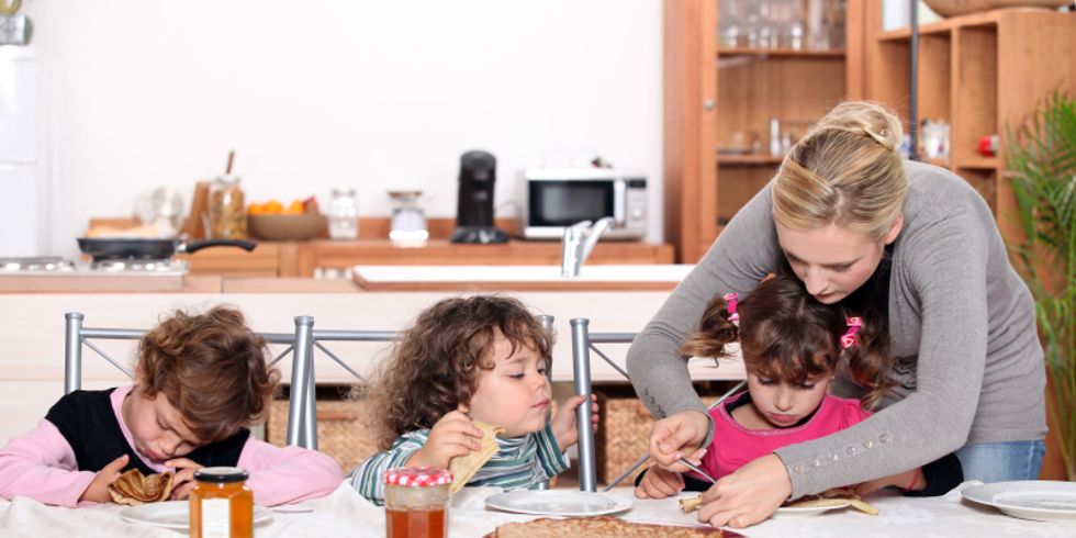 Tagesmutter mit Kindern