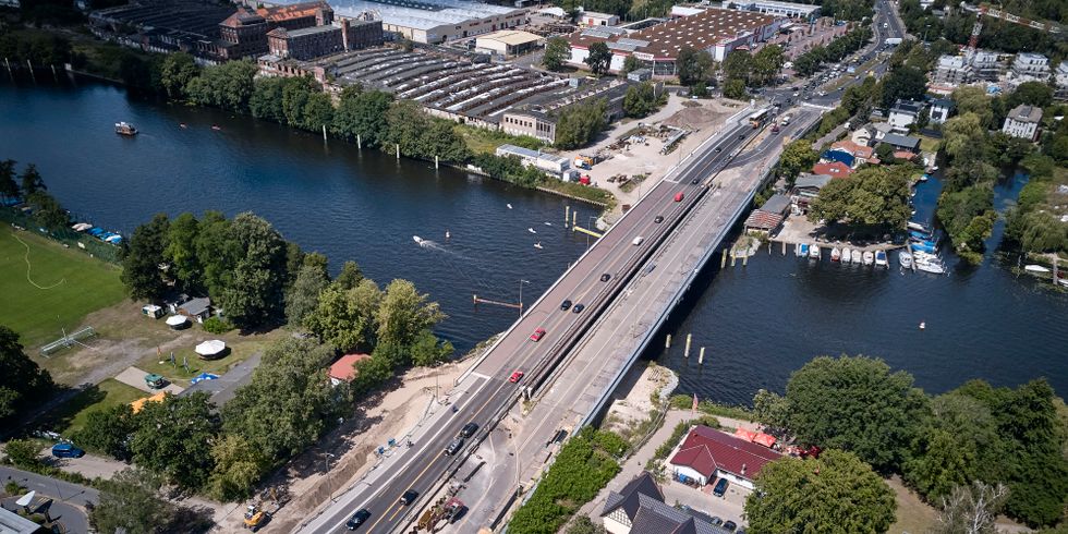 Juli 2020: Verkehrsführung über den Überbau West