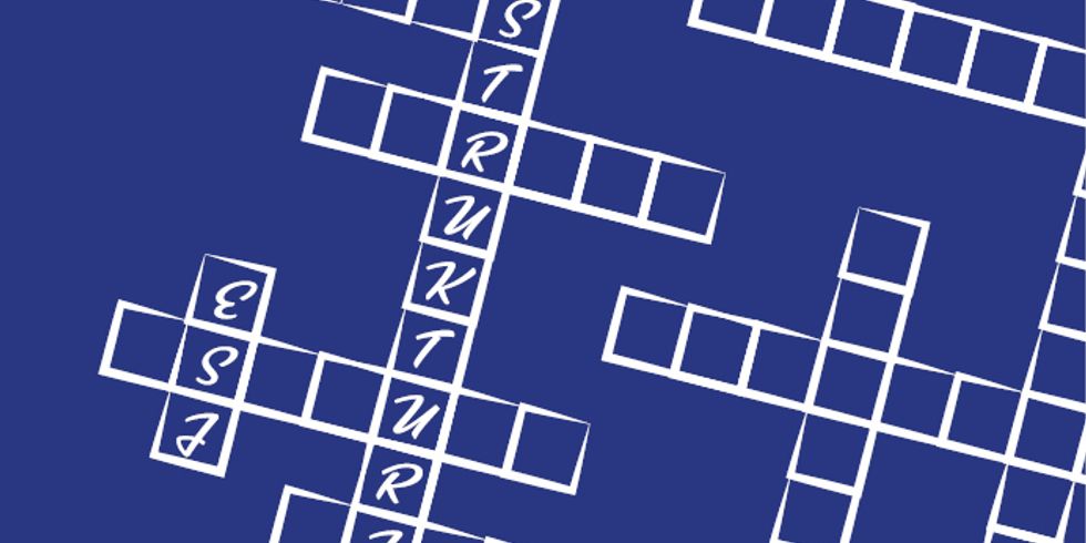 Buchstabenpuzzle mit der Schrift Strukturfond