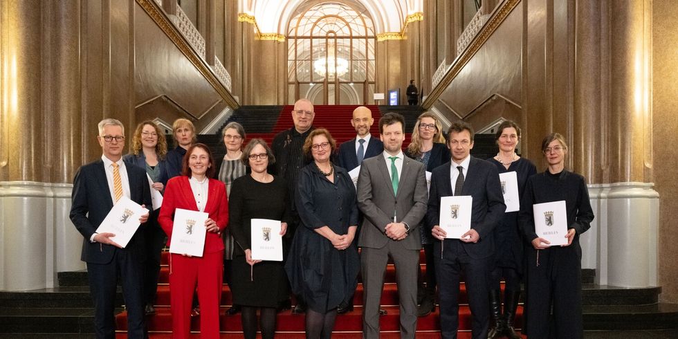 Gruppenfoto Hochschulverträge 2024