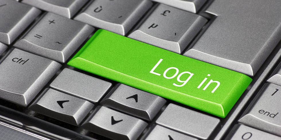 Tastatur mit grüner Taste Log in
