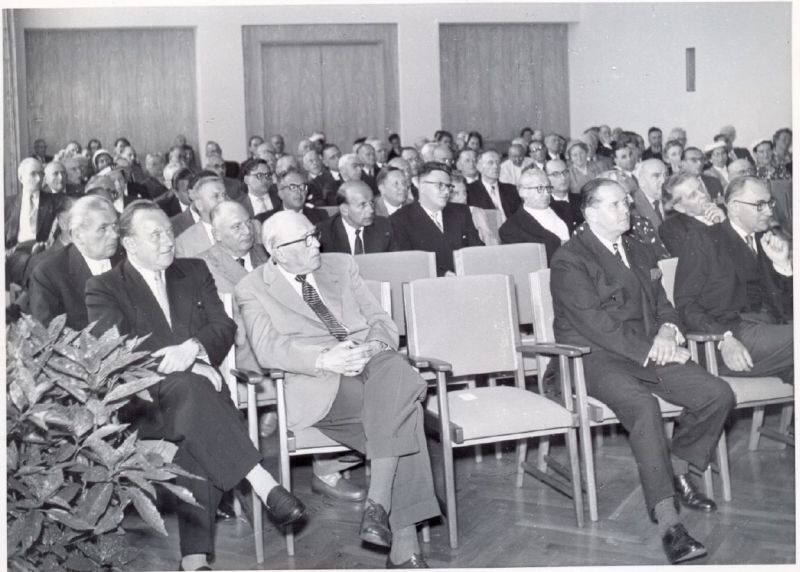 Die BVV in Wilmersdorf Mitte der 50er-Jahre.