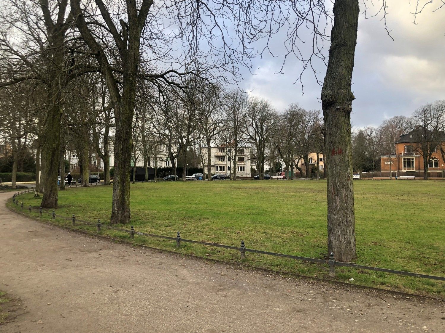 Blick über den Branitzer Platz.