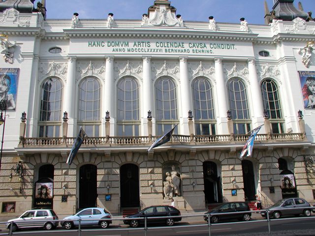 Theater des Westens