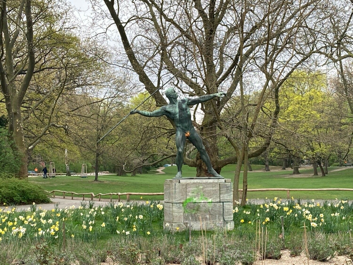 Speerwerfer im Volkspark Wilmersdorf