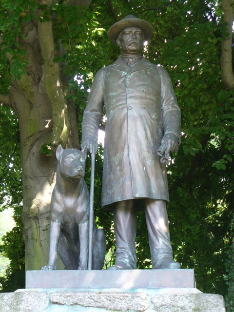 Bismarck am Bismarckplatz