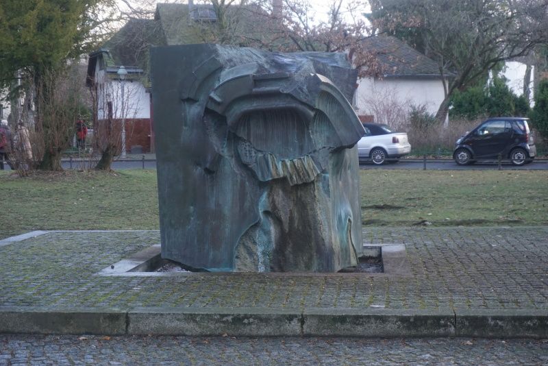 Die Brunnenskulptur