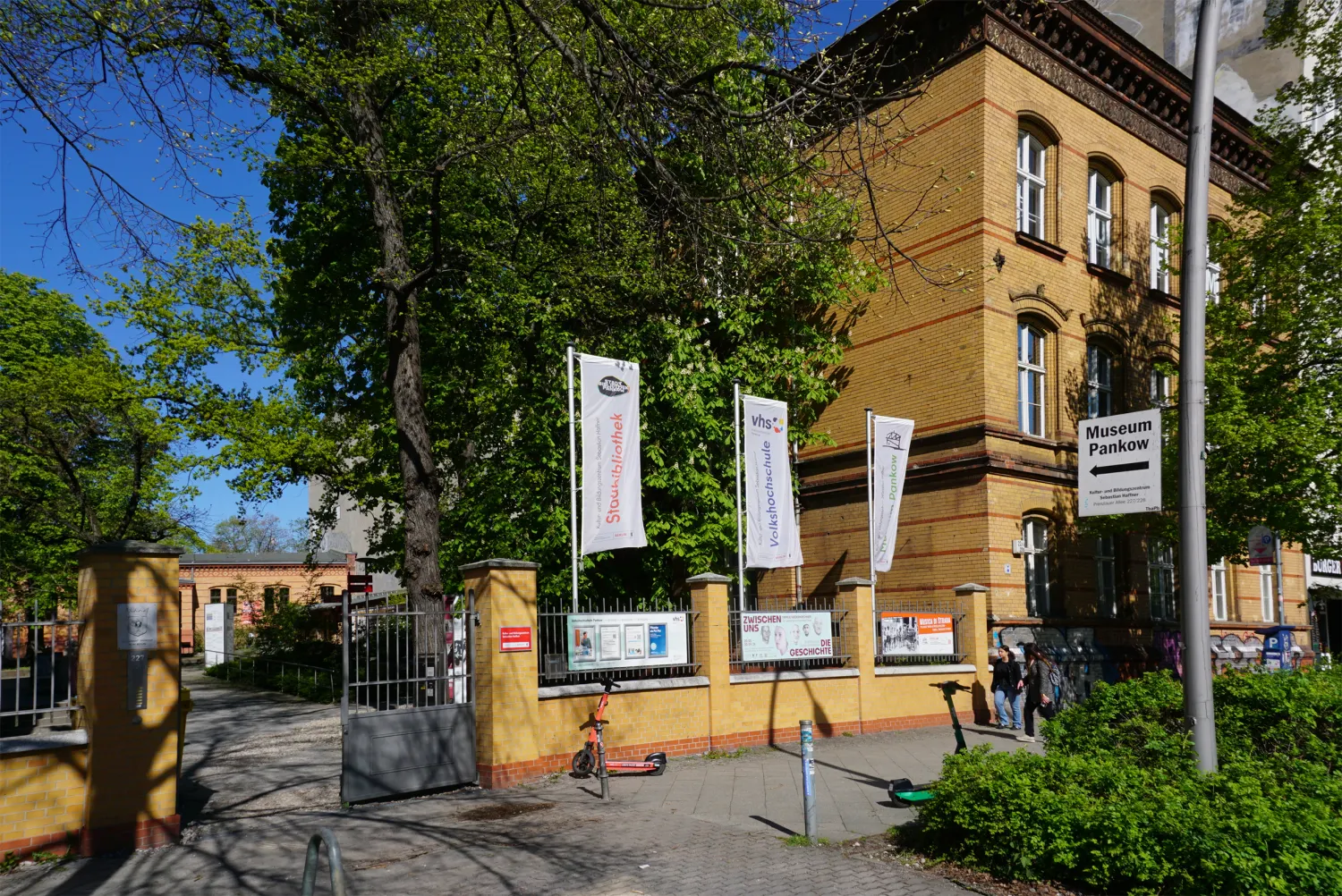 Außenansicht Sebastian-Haffner-Zentrum