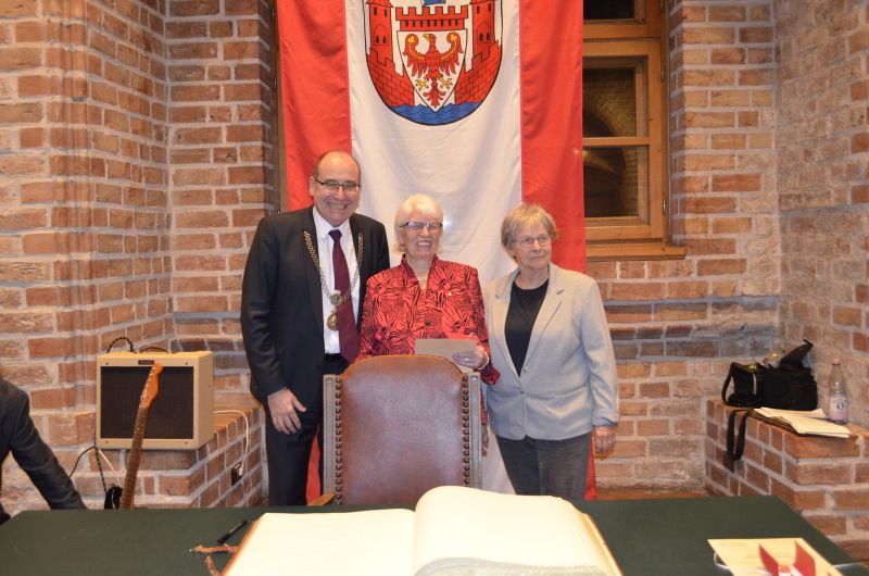 Spandauer Ehrennadel 2019_Hanke, Joppek, Schiller