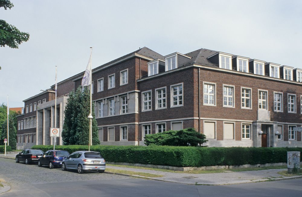 Freie Universität Berlin, Präsidialamt