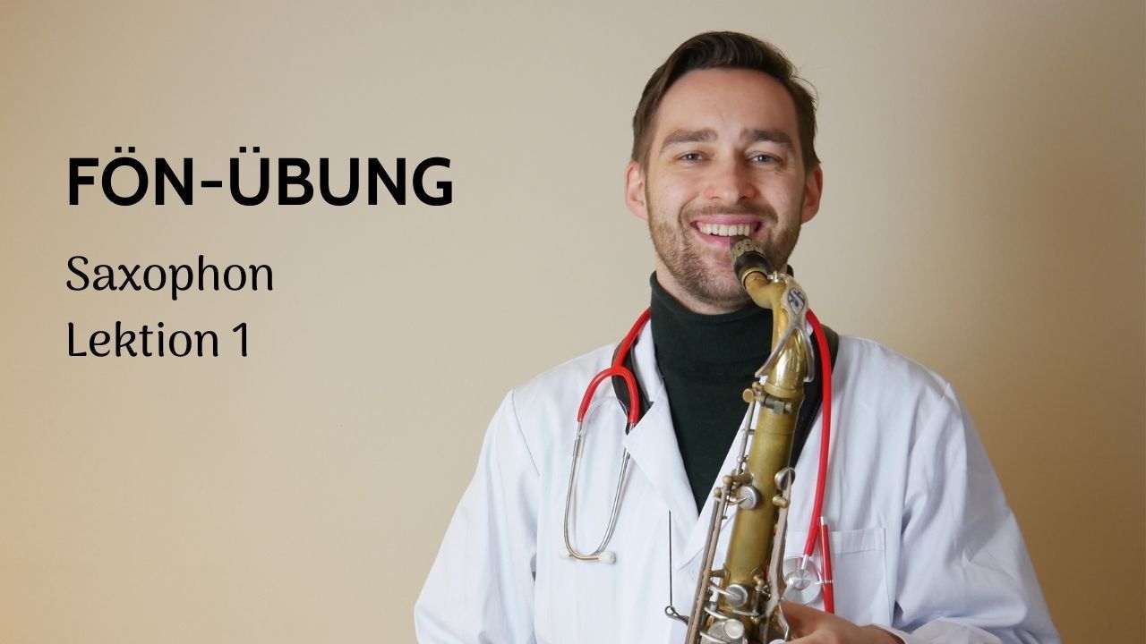 Mann mit weißem Kittel mit Saxophon