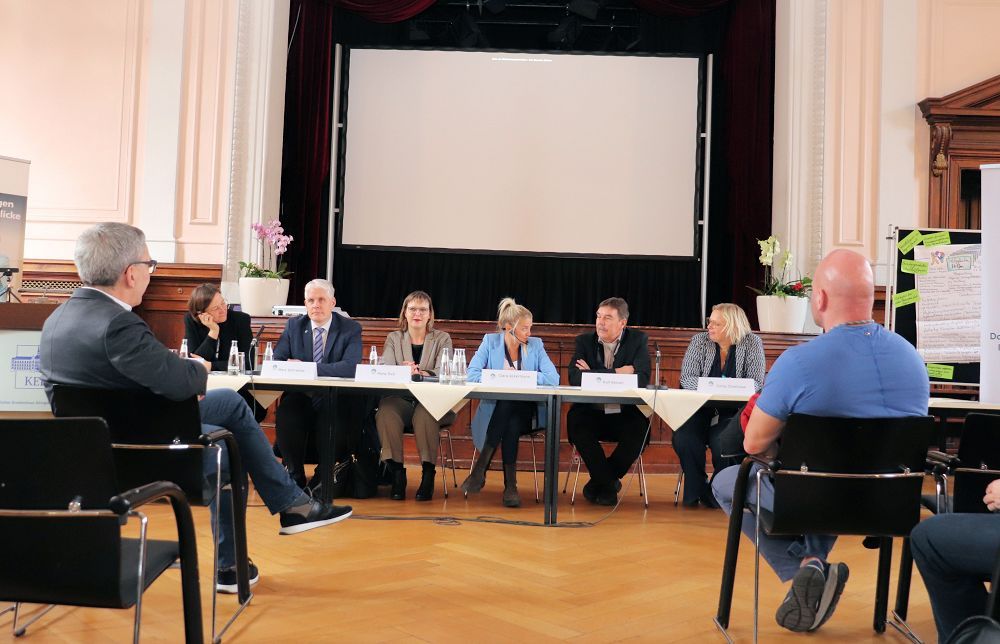 Podiumsdiskussion