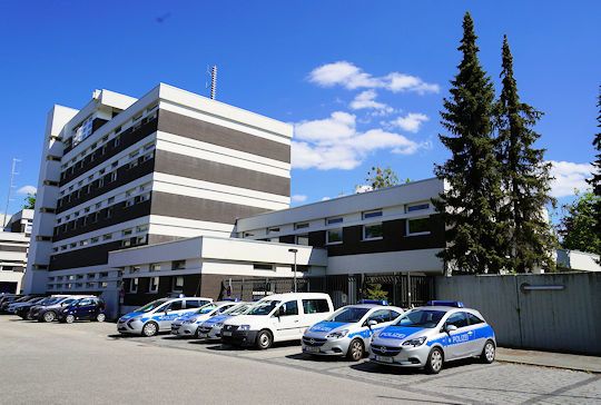 Gebäude Dir ZeSo
