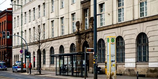 Abschnitt 15 Dienstgebäude