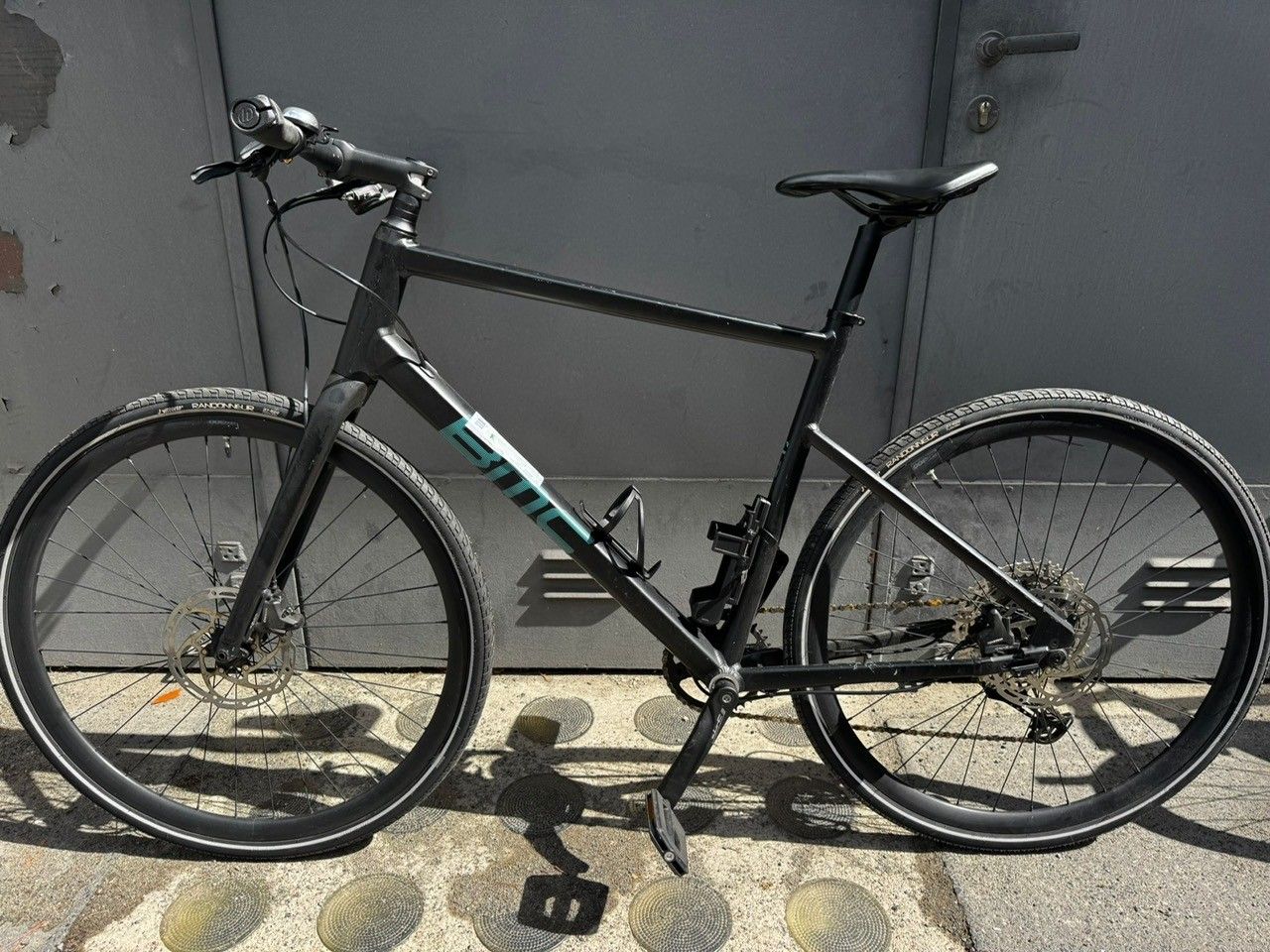 Schwarzes Mountainbike
