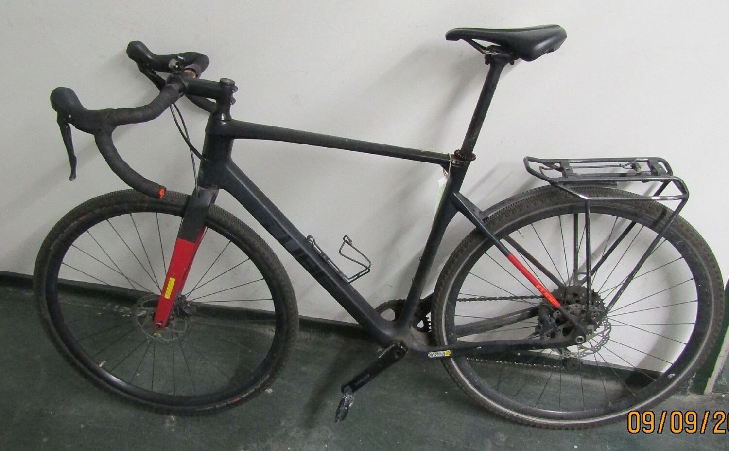Schwarzes Herrenfahrrad