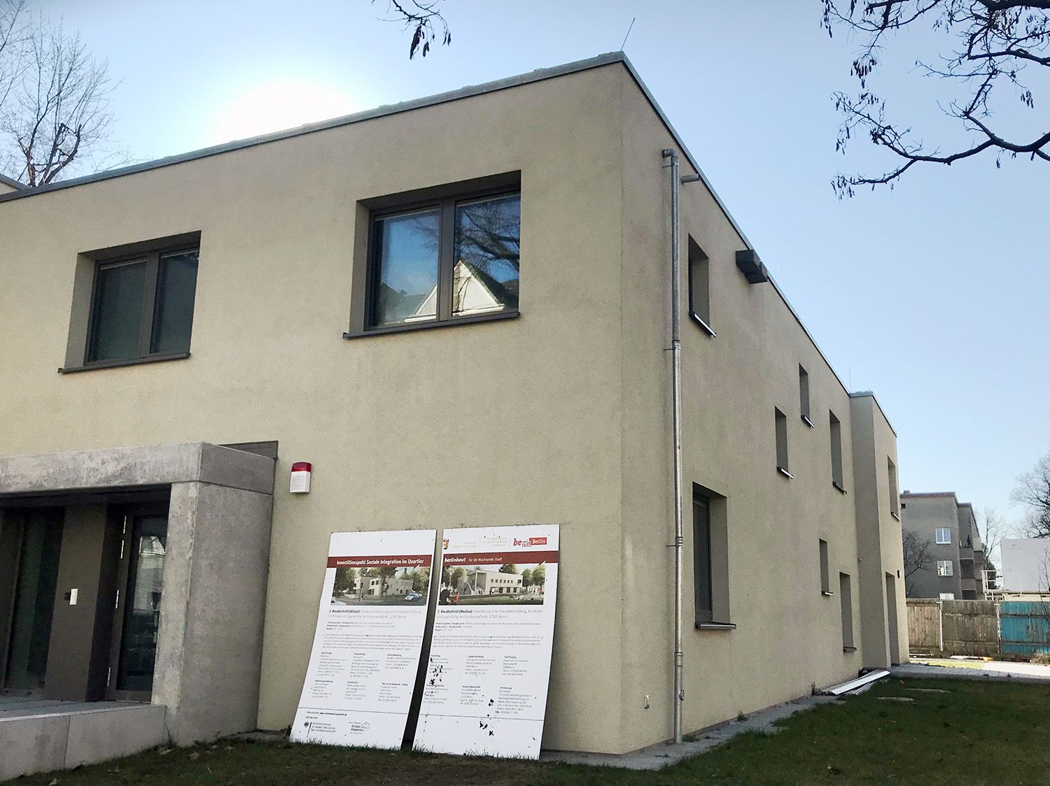 Von dem alten Gebäude ist nach der Sanierung und dem Umbau nur noch wenig zu erkennen.