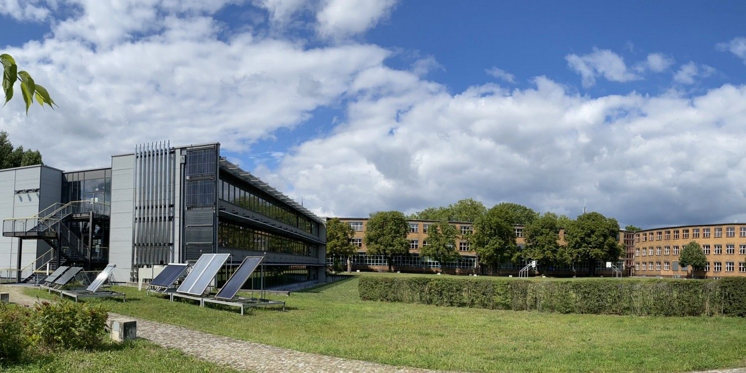 Max-Taut-Schule: Außenansicht