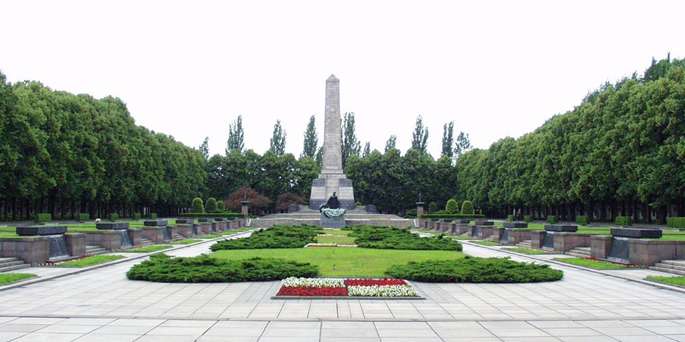 Sowjetisches Ehrenmal Schönholzer Heide