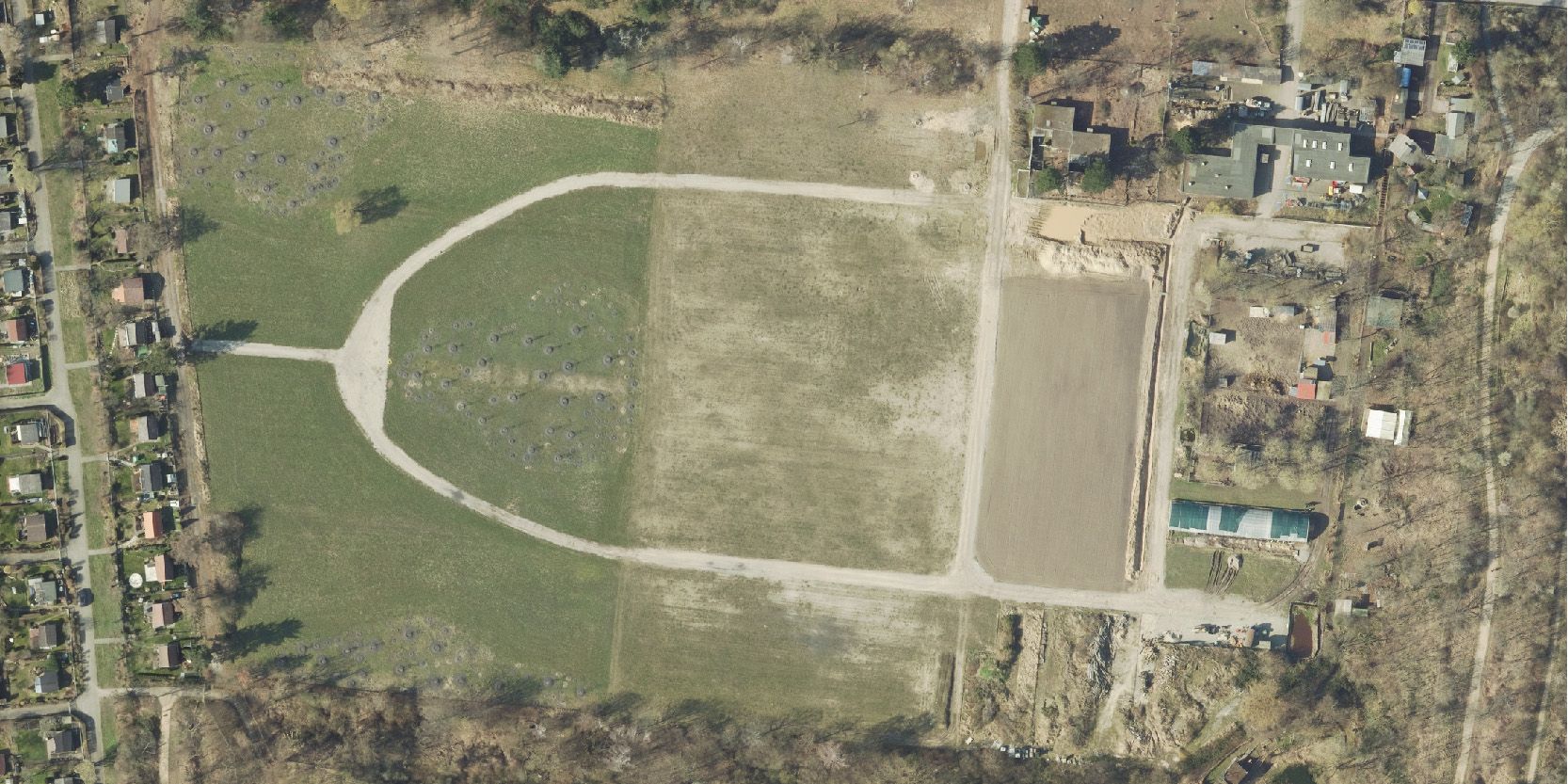 Entsiegelte Fläche der ehemaligen Bezirksgärtnerei Marienfelde (Bild: Geoportal Berlin)