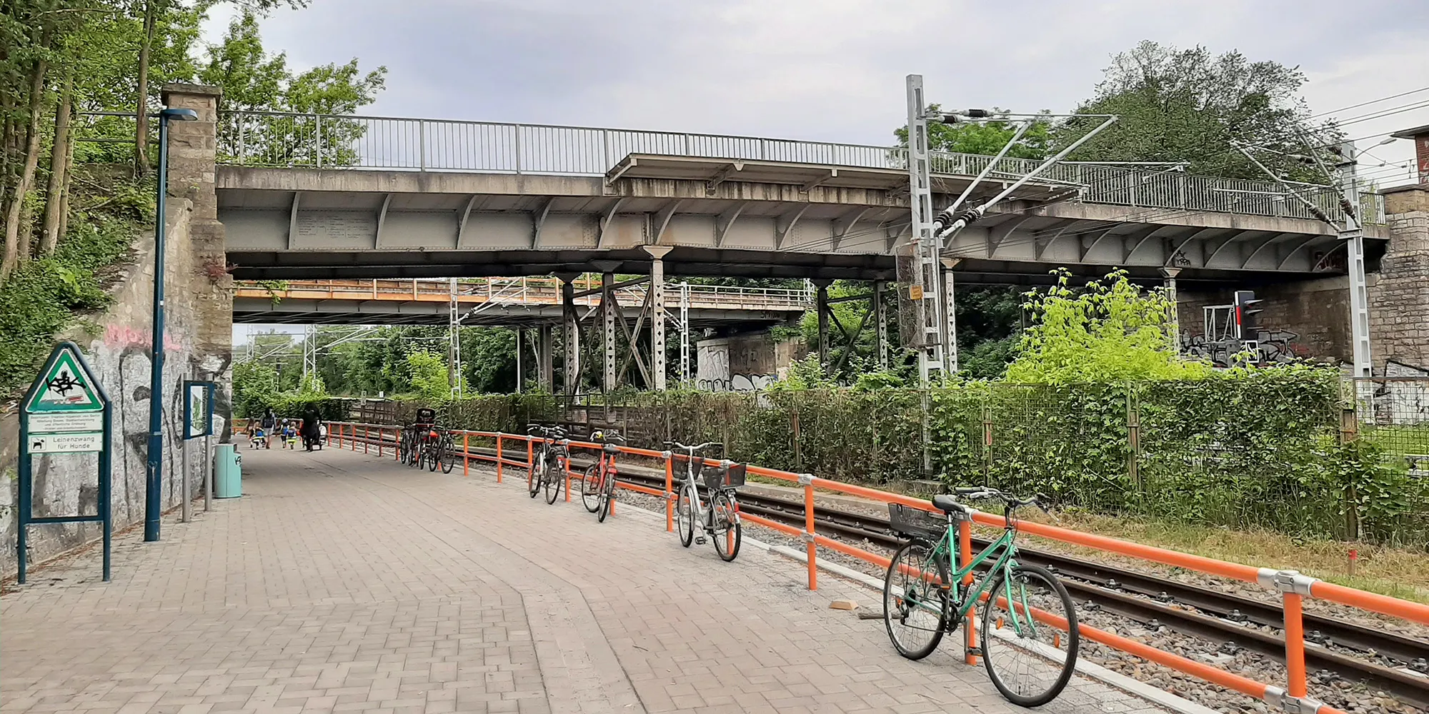 Ansicht von Südosten (Zugang FEZ) (Bild: SenMVKU)