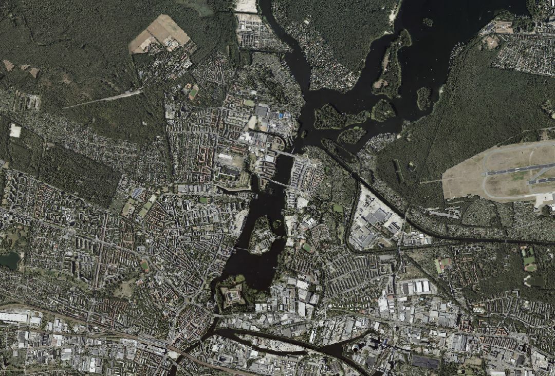Der Berliner Nordwesten soll zukünftig an das Straßenbahnnetz angeschlossen werden. SenUMVK führt hierzu eine Grundlagenermittlung durch. (Luftbild, Jahr 2020) (Bild: Geoportal Berlin)