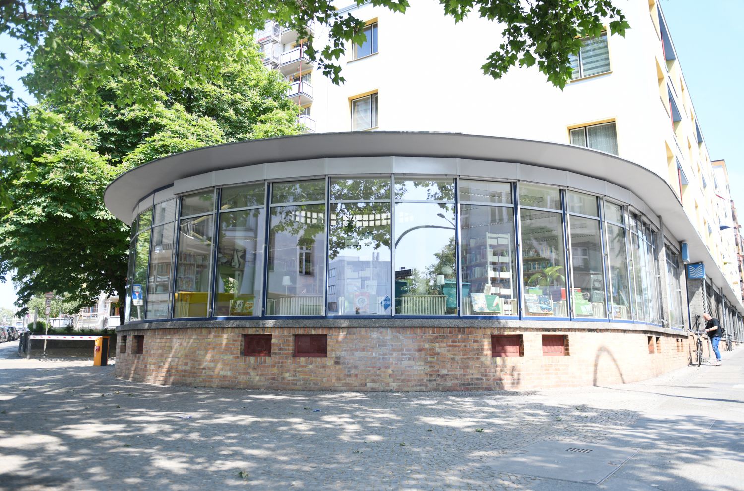 Außenansicht Bibliothek