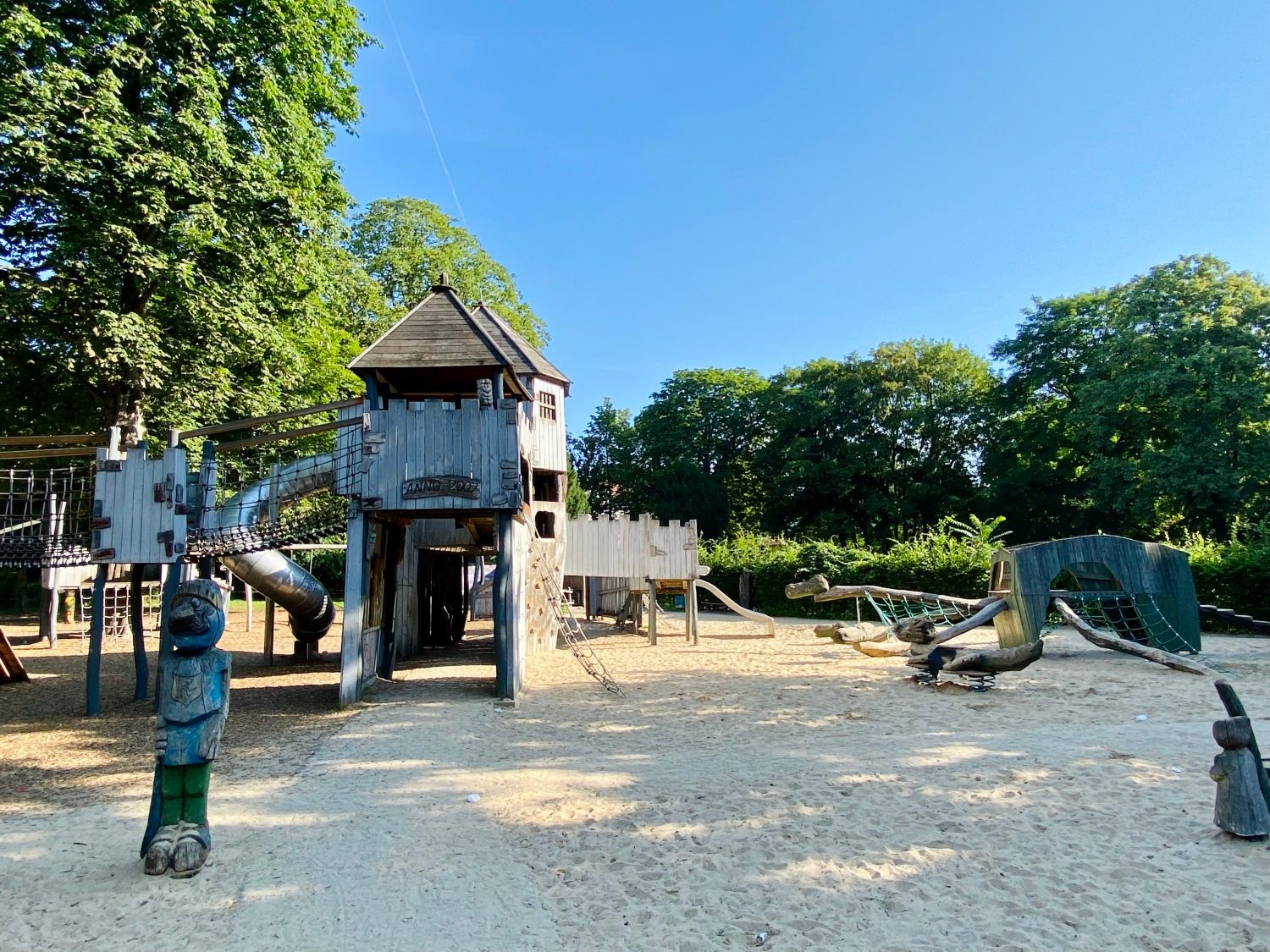 Spielplatz: Märchenspielplatz Schulenburgpark