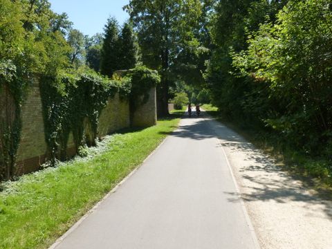 Bildvergrößerung: Mauerweg am Volkspark Klein-Glienicke